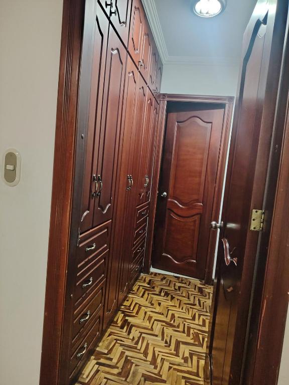 Apartmento en Loja cerca a la terminal terrestre para ti y tu familia - 2