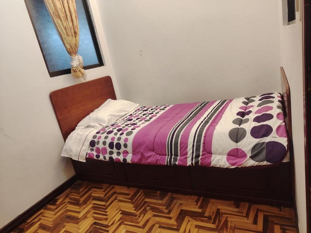 Apartmento en Loja cerca a la terminal terrestre para ti y tu familia - 4