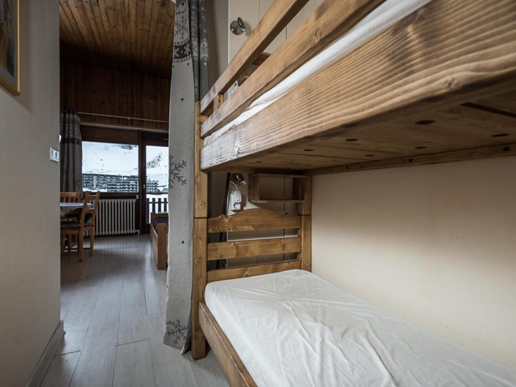 Appartement 2 pièces avec balcon, proche pistes, WIFI, animaux acceptés - FR-1-502-410 - 3