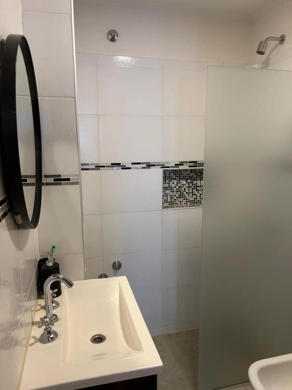 piso 5 estrellas frente al mar, Monte hermoso Argentina - 3