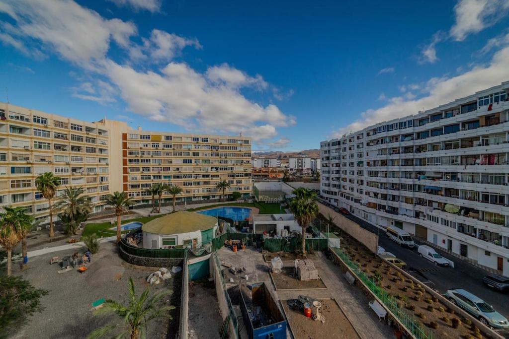 La Jaula Dorada Apartment with Pool and Terrace - 5
