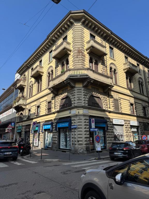 SARPI Your Spot in Milan - 5