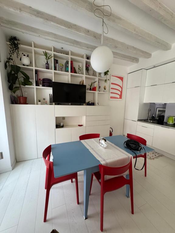 SARPI Your Spot in Milan - 2