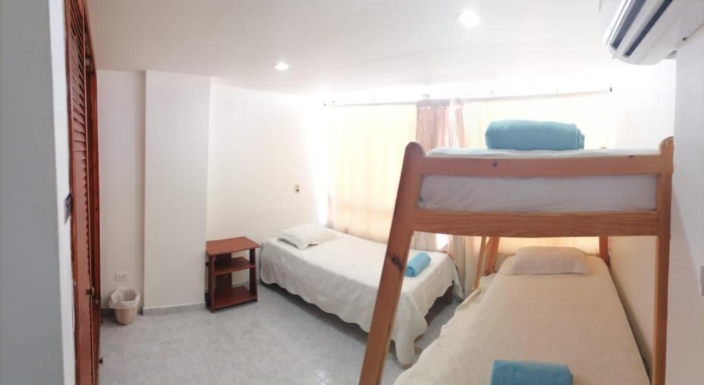 Hotel San Andres Best Location Sarie Bay - 2