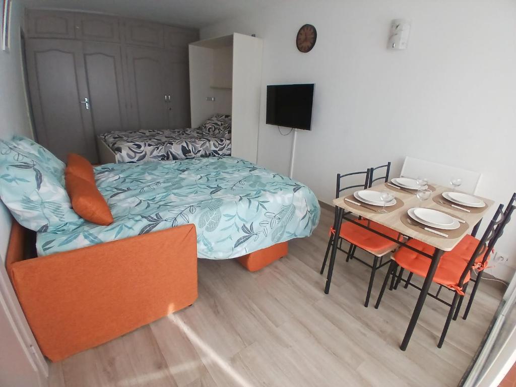Studio cozy, terrasse, parking, tout à 2 pas d'ici - 5