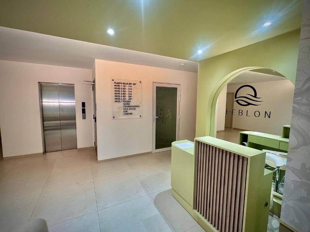 INHome - 4