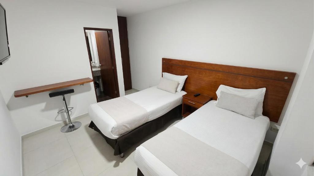 Hotel Dorado Gold - 3