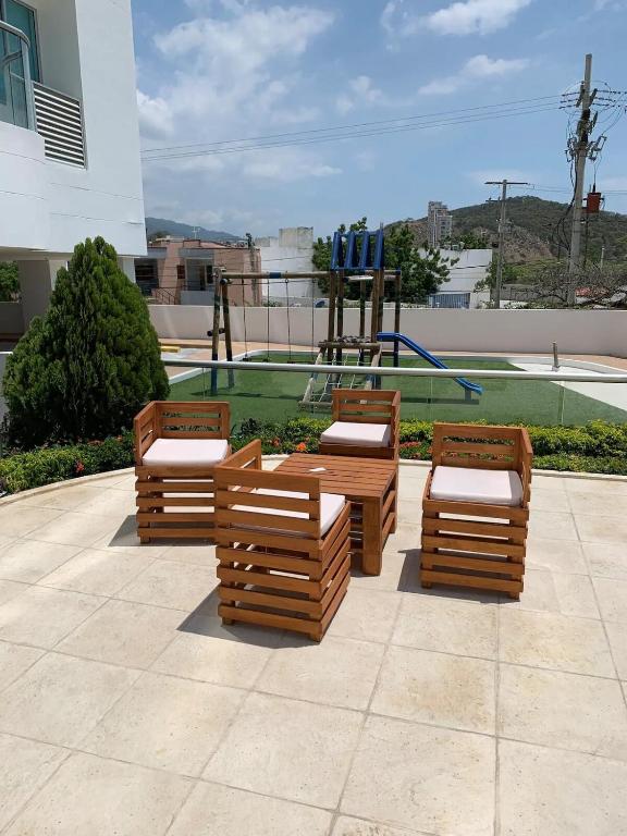 Apartamento Rodadero Sur - Gaira, con piscina y mar a una cuadra - 4