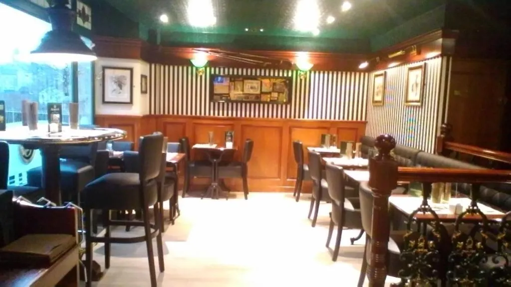 Hôtel Jeanne D'Arc，位于圣谢利达普谢的酒店