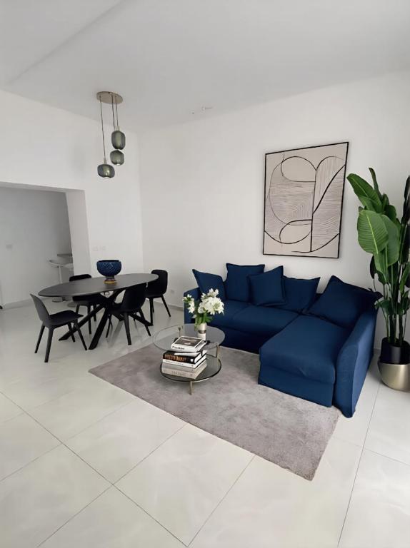 Aura - Luxury Suite - 3