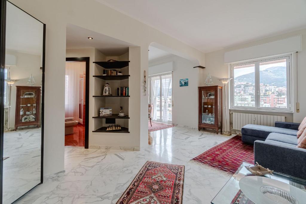 GuestHost - Sturla Cozy Flat with Private Parking - 5