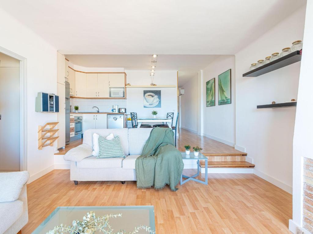 Apartamento de 3 Dormitorios Vista al Mar - HISP-288-54 - 4