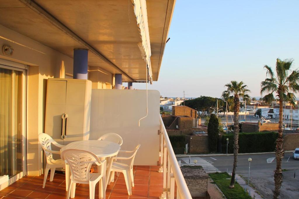 Port Canigó Apartment Pool Beach Parking - 2