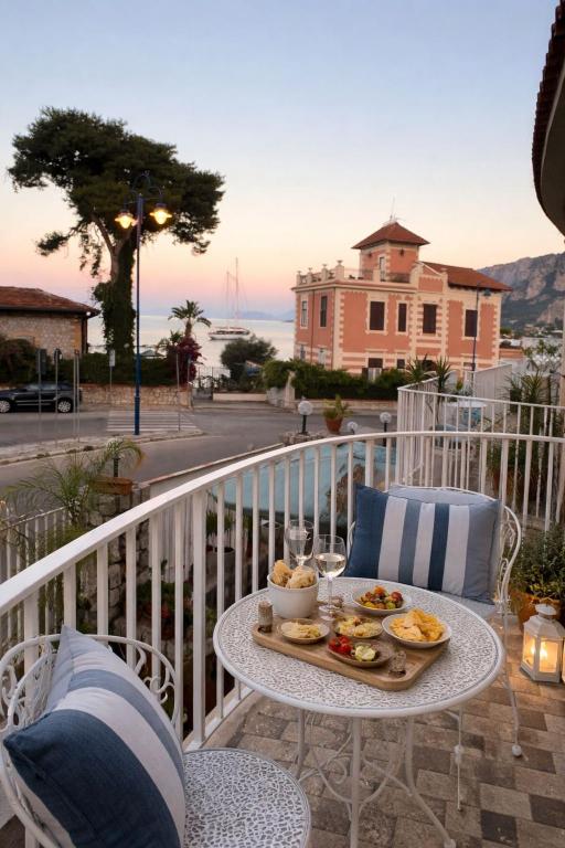 Mondello Sunshine Apartment - 1