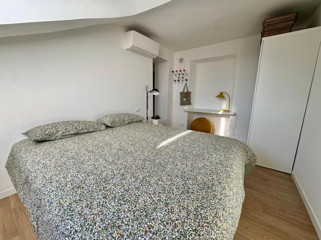 Vittorio Apartaments Piazza Bodoni - 4