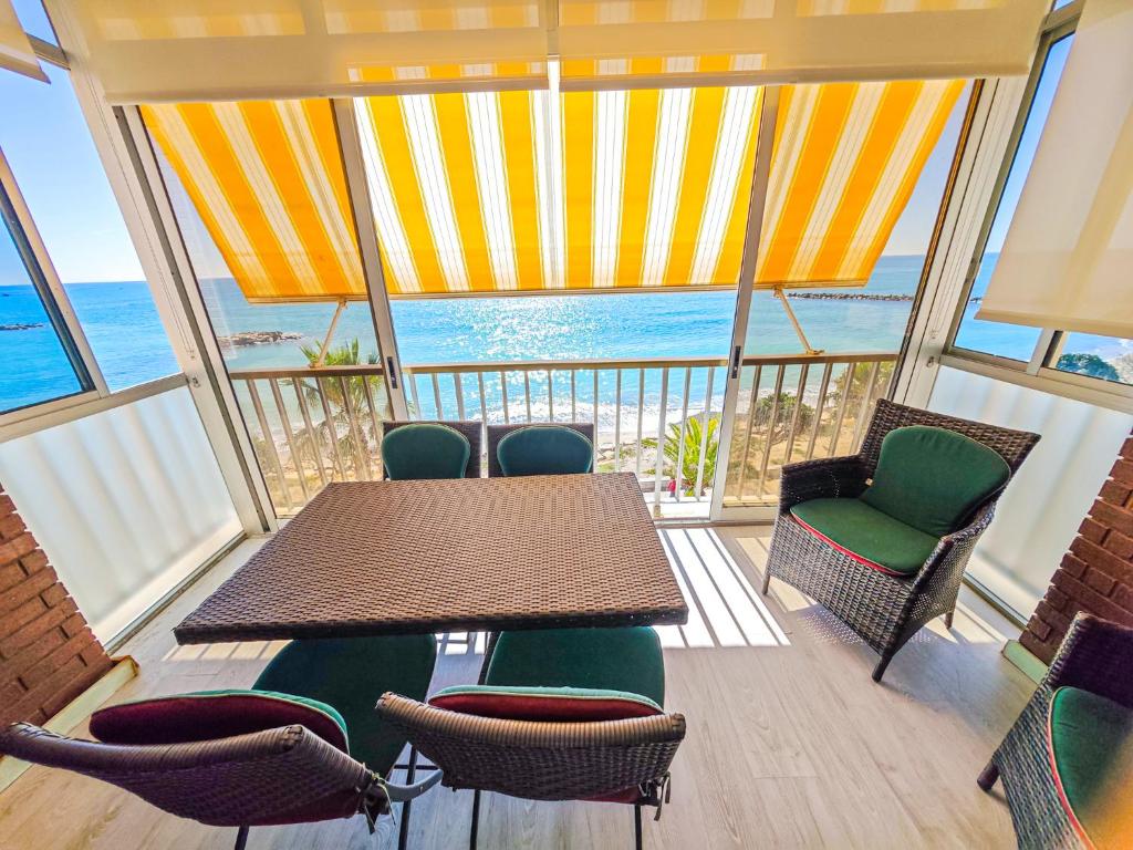 LITORAL COSTA DORADA - CANASTEL Only Families - 5