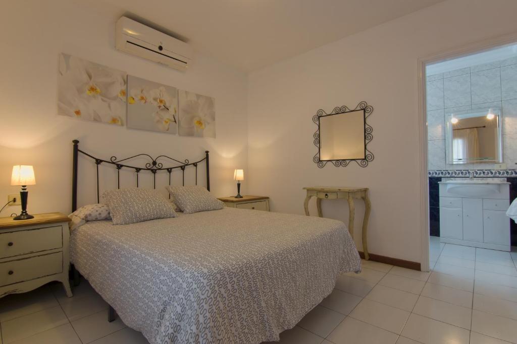 Villa Corona photo