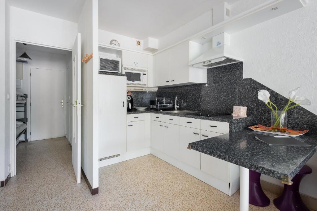 AS21515 - Studio cabine avec joli jardin et parking privé - 3