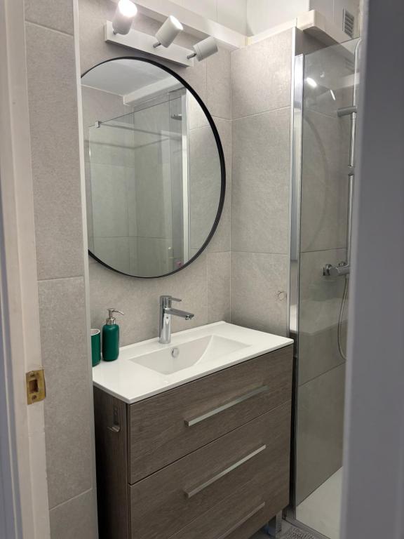Apartamento RosarioyEmma - Primera línea de playa con vista mar - 2