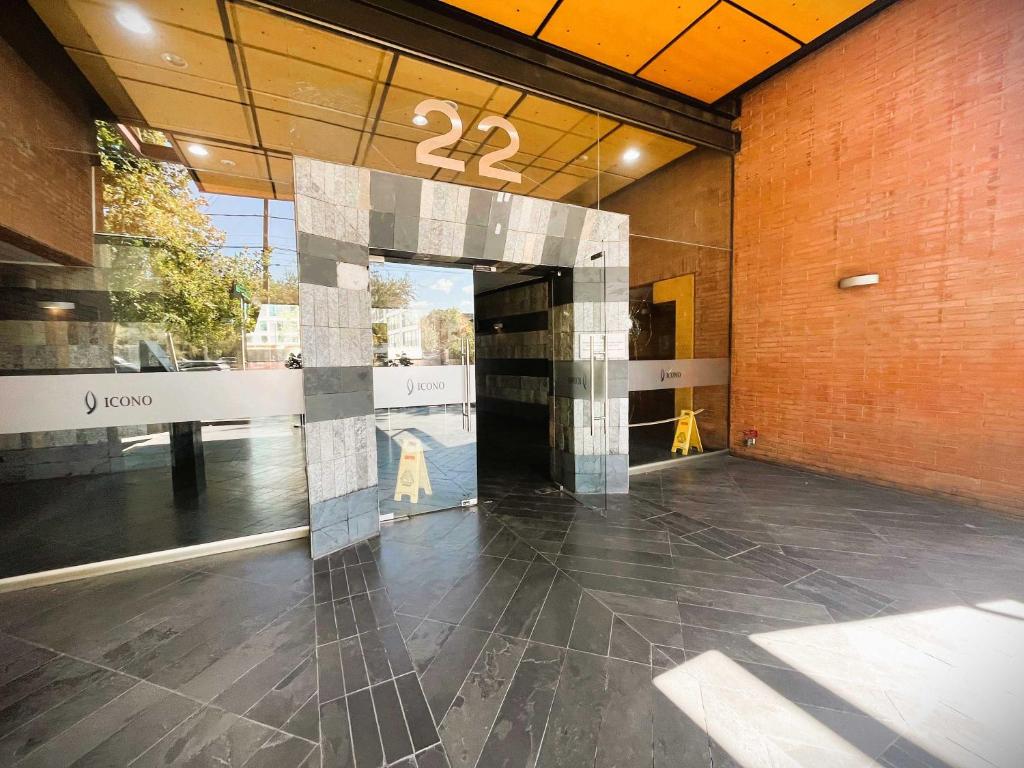 HOM I Pasos del Metro I Las Condes I AC I Parking 0226 - 5
