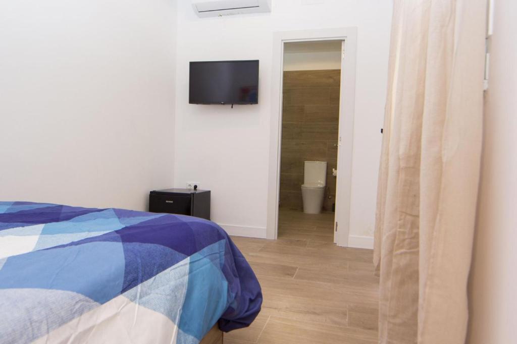 Double room with private bathroom in Alicante 3 - 2