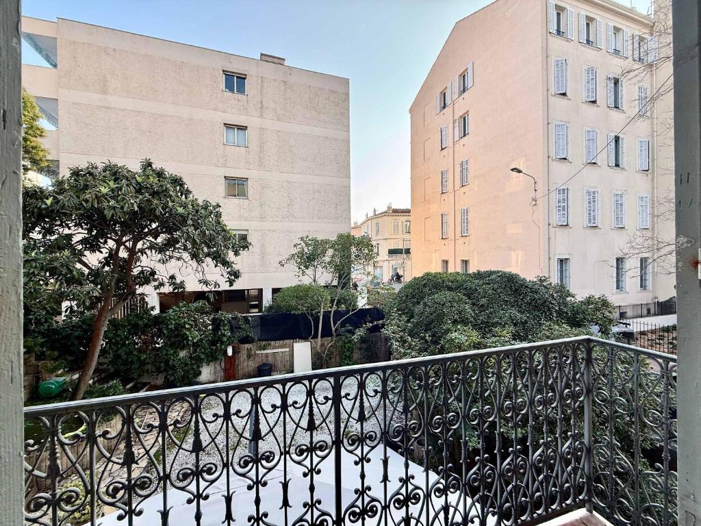 A061 Bel appartement 2 chambres - 3