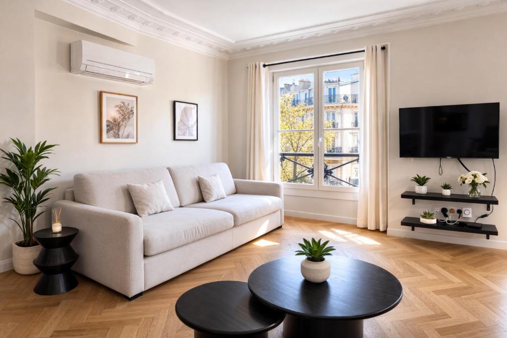 Luxury apartments in Paris Center - 1