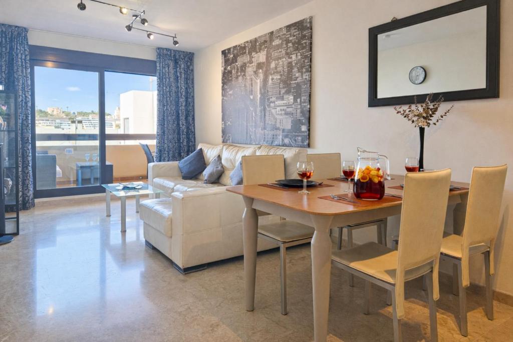 Calablanca walking distance to La Cala and beach - 5
