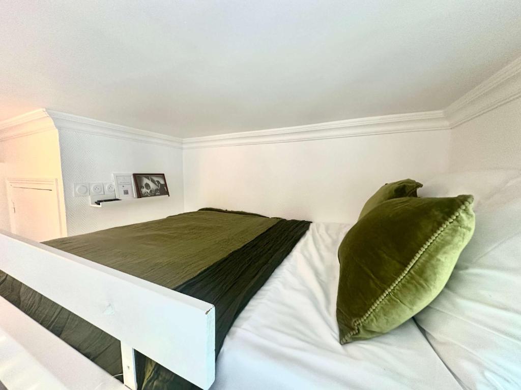 142 Suite Anceau - Cosy Apartment Paris Center - 3