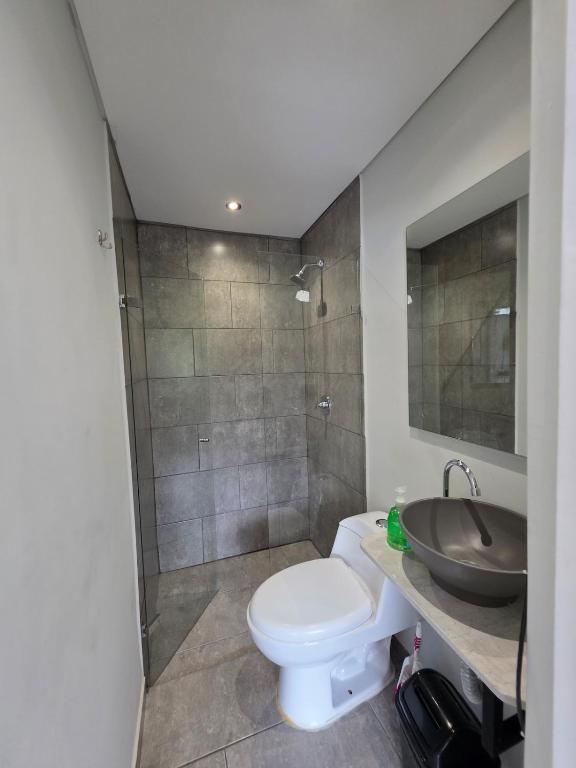 Chill Alma Suite W AC in Laureles - 5