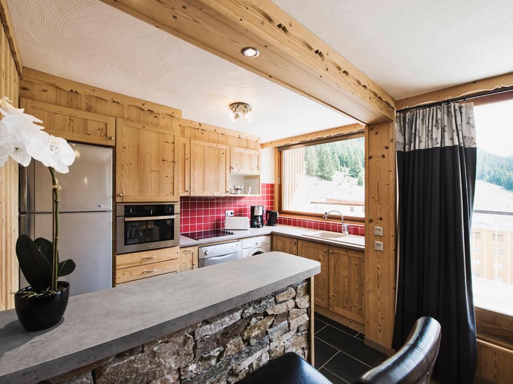 Appartement skis aux pieds, 8 pers, idéal famille - FR-1-514-15 - 1