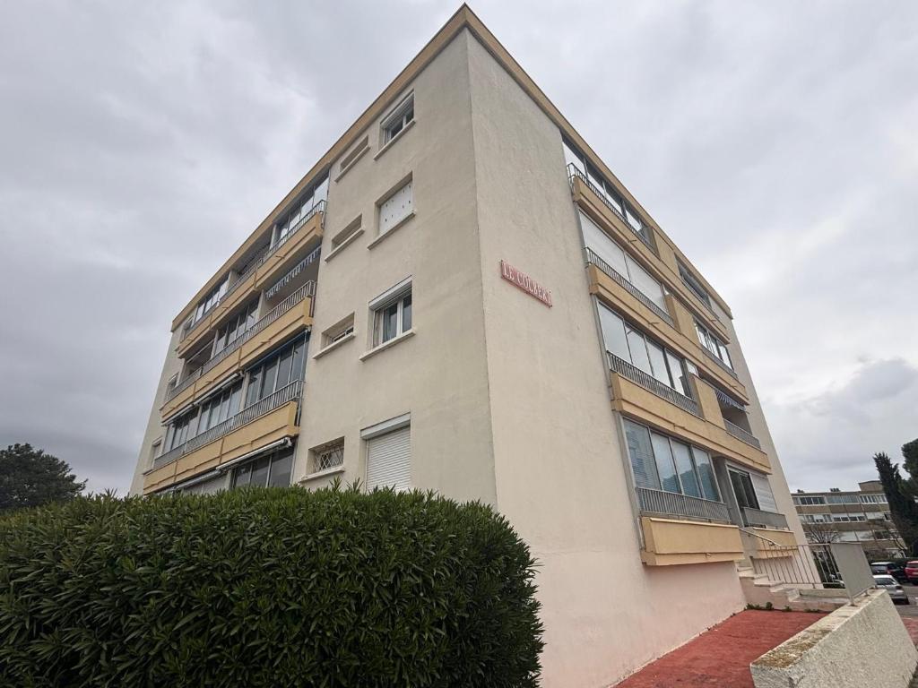 Appartement, animaux admis, clim - vue sur l'étang - FR-1-503-191 - 4
