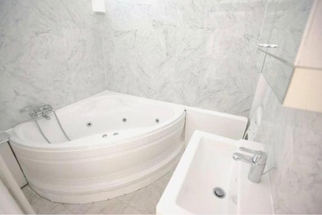 Romantic Studio Loft Rue du Bac - 4
