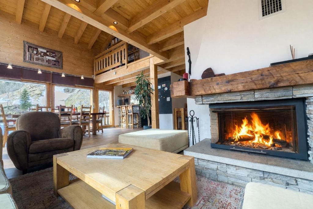 Chalet Boder - Vue MontBlanc - Cheminée - 2