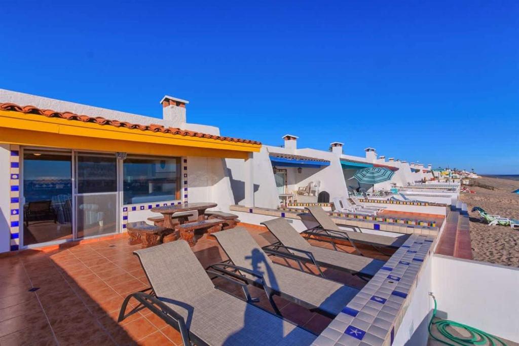 Beautiful Beachfront Condo Olas I 16 - 2