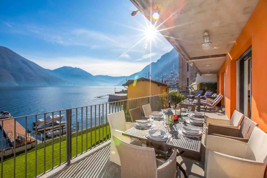 Argegno Fronte Lago - 1