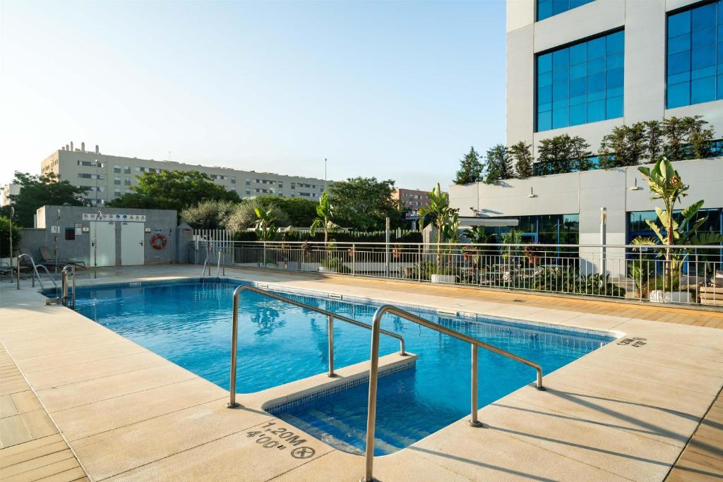 Hilton Garden Inn Sevilla - 2