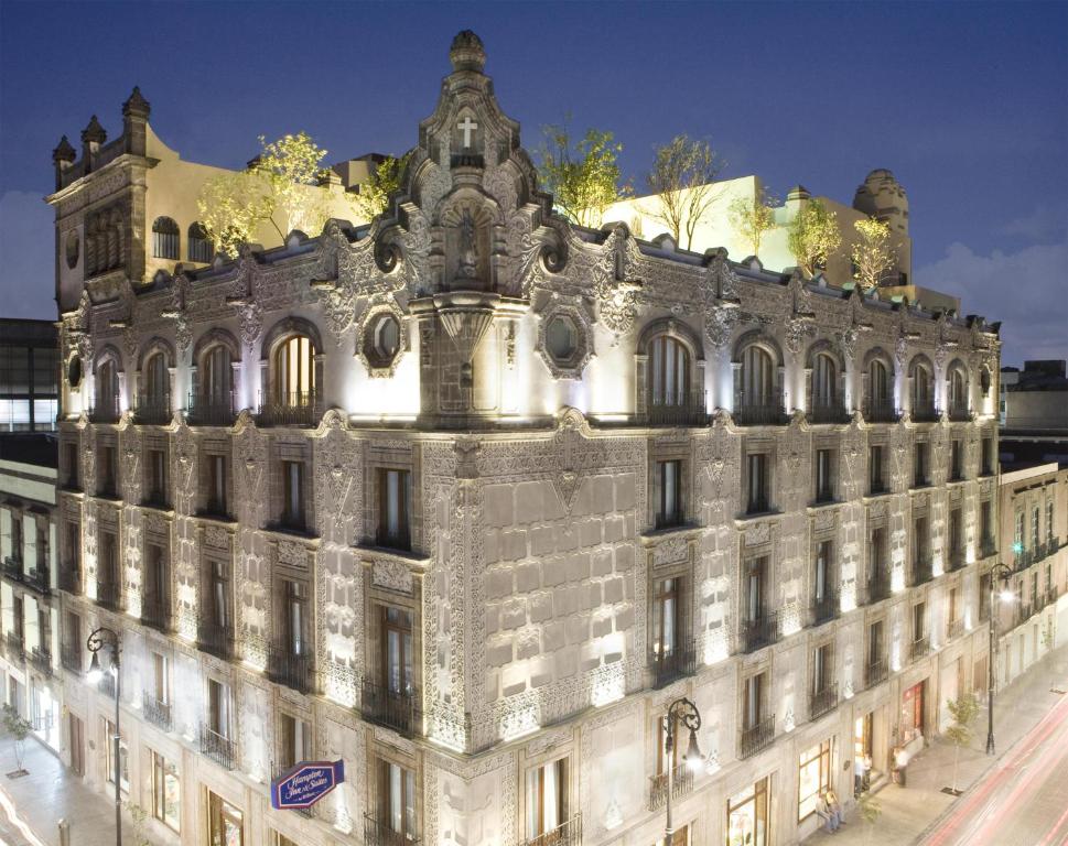 Hampton Inn & Suites Mexico City - Centro Historico - 1