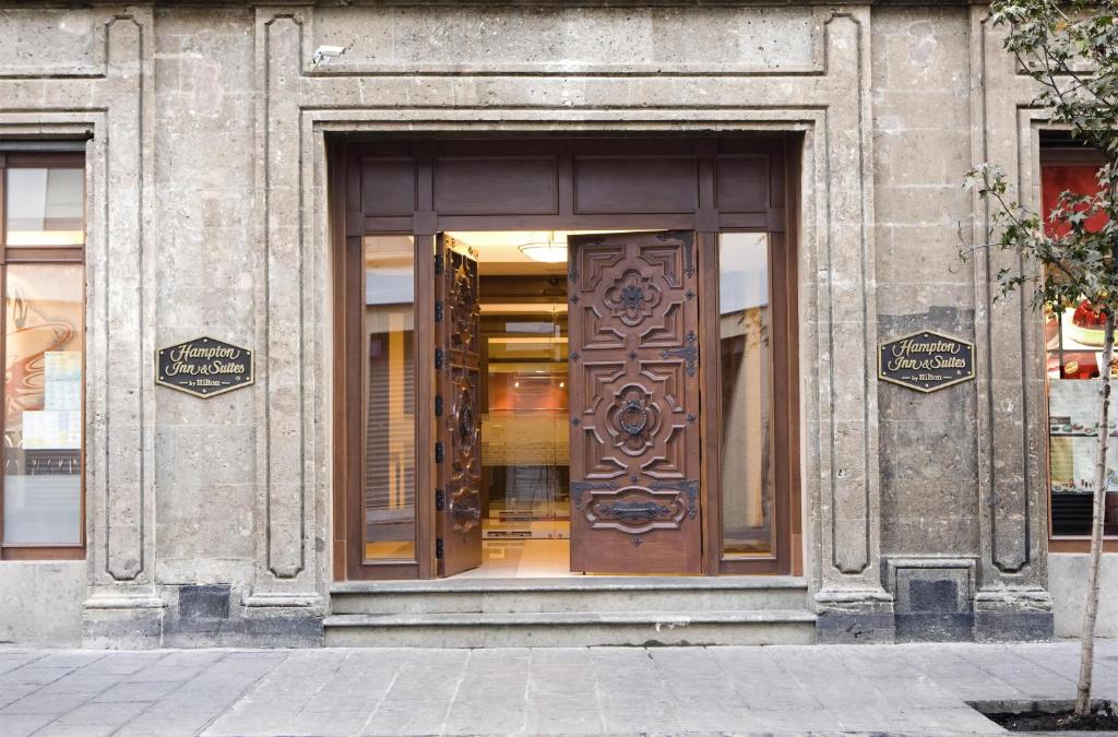 Hampton Inn & Suites Mexico City - Centro Historico - 5