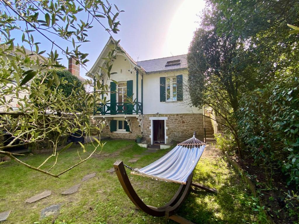 Maison familiale typique à 200m de la plage Benoît - 1