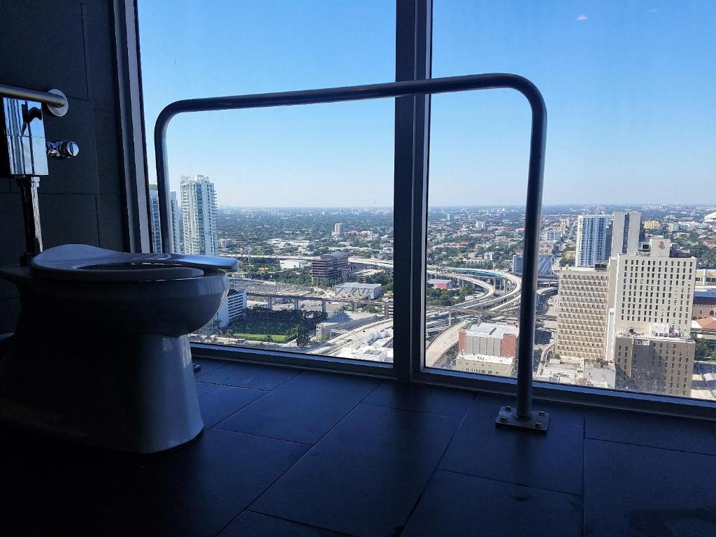Downtown Miami Deluxe Apartment
