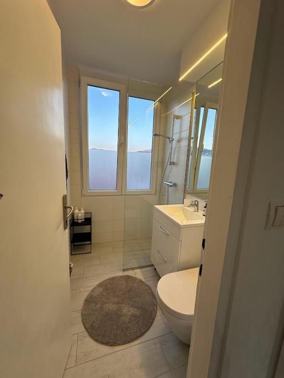 Dvor Center Apartment,14th Floor City View - 5