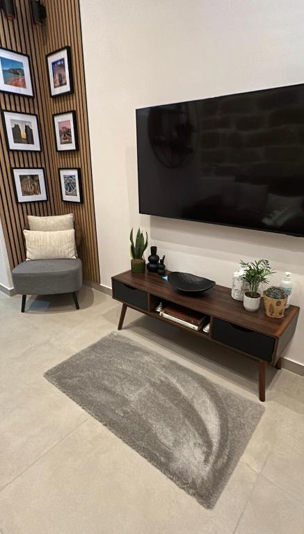 Zisa Suite 2 - 4
