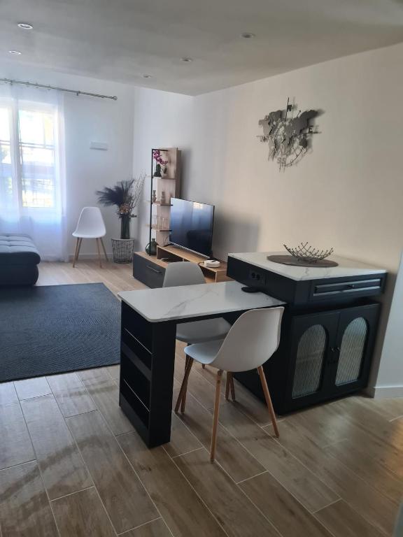 appartement 3 pièces port de Cannes - 3