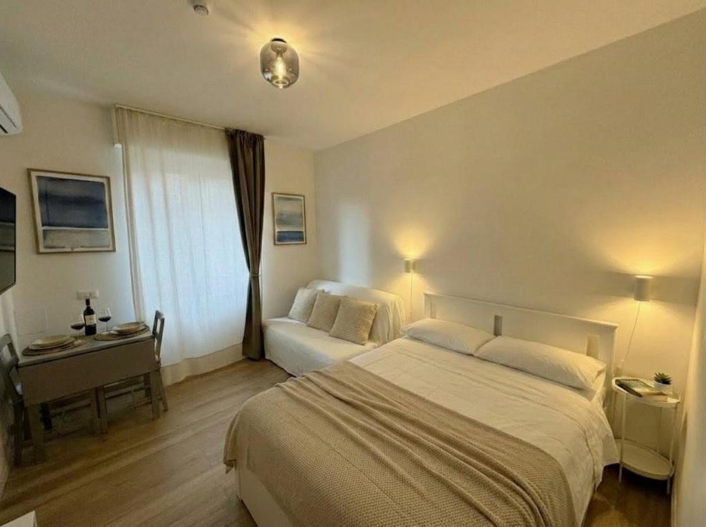 Milan Loreto Apartment 15 mins from Duomo - M1 rovereto - 2