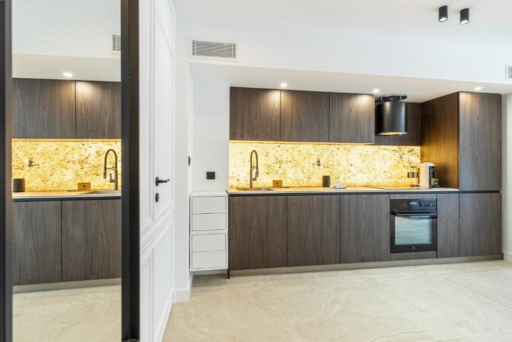 Renovated Prestige 3P Luxe apt Terrace & Parking - 2