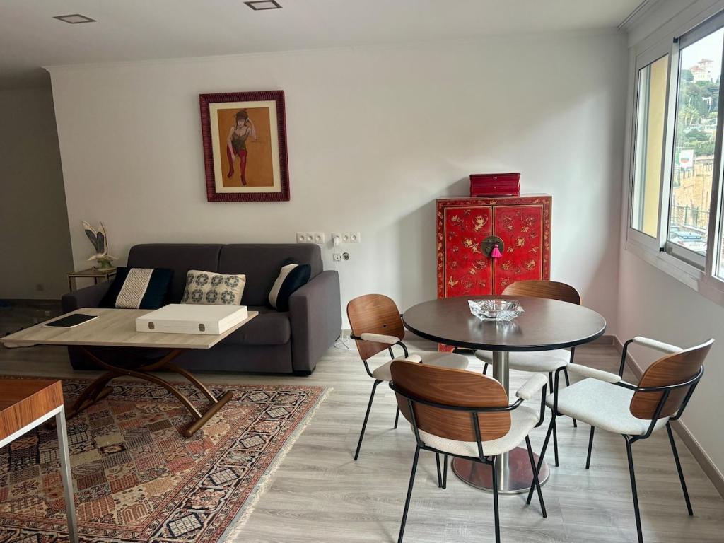 Cozy flat Steps from Monte Carlo Tennis & Beach - 3