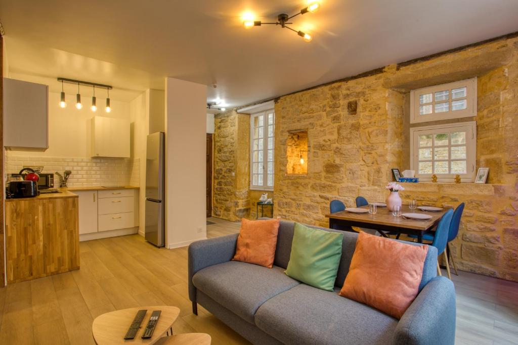 Duplex 2 chambres, hypercentre, charme, "Rempart" - 5