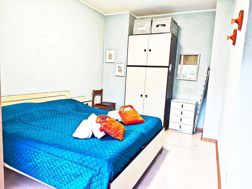 Erma Home in Front of Sea - 1