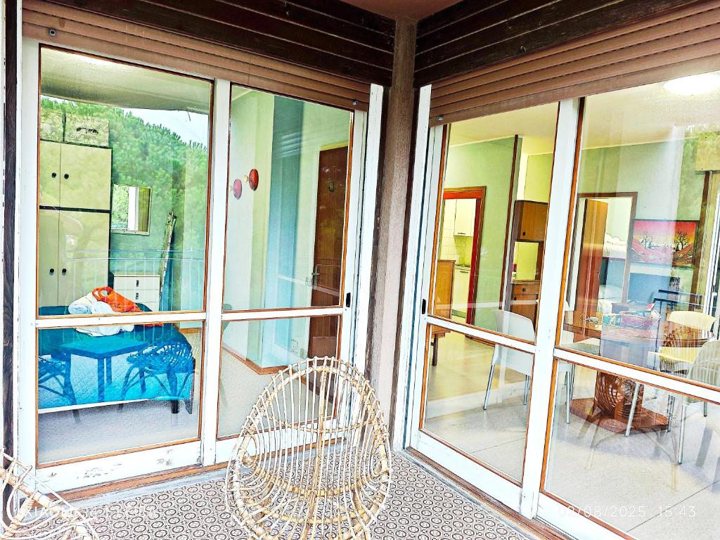 Erma Home in Front of Sea - 4